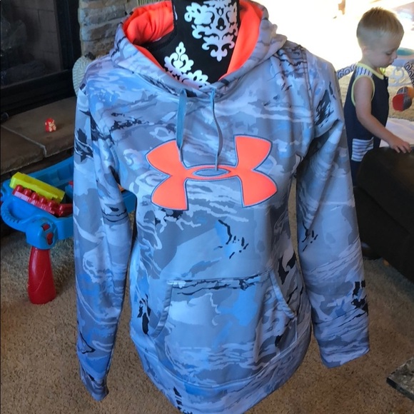 Under Armour Tops - Under Armour Hoodie